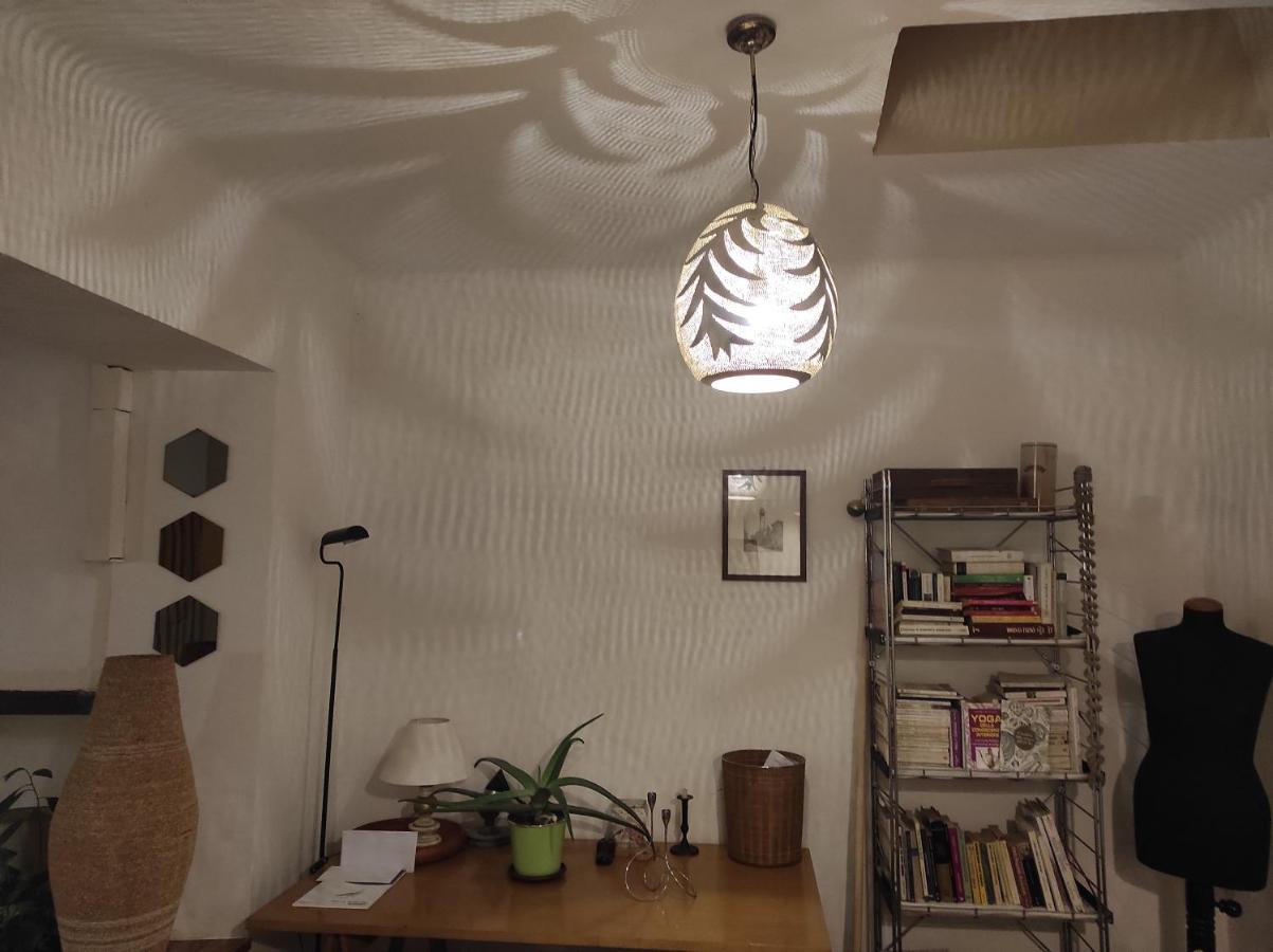 Y Here Apartment *